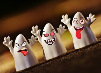 halloween-1751903_640