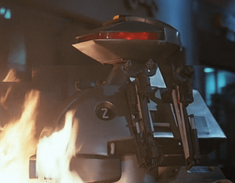 ChoppingMall_robotFlames